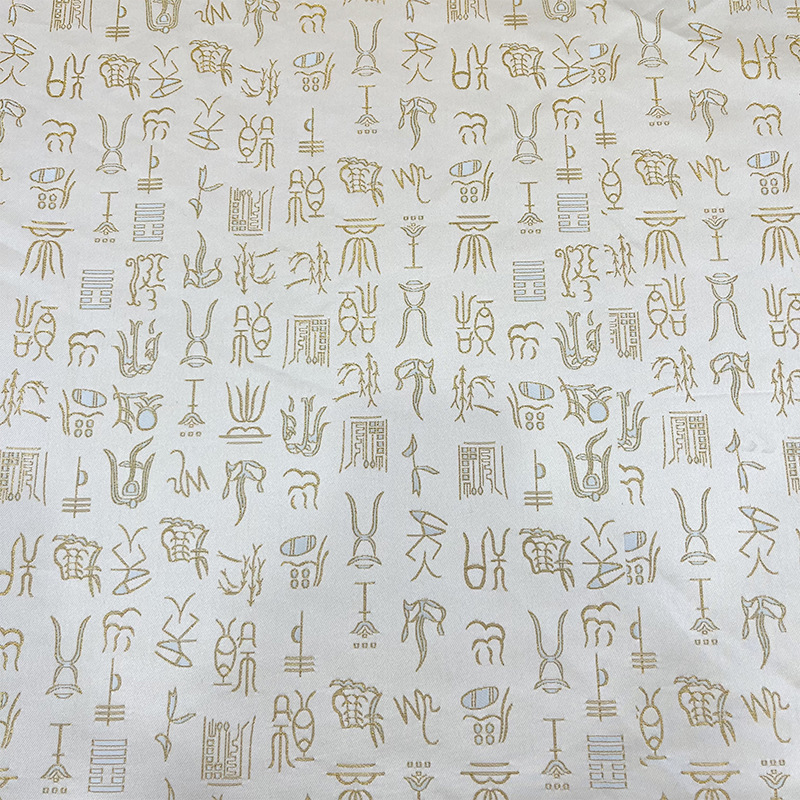 Tecido Jacquard com Bordado em - Vintage Fashion Boutique avaliação e preço