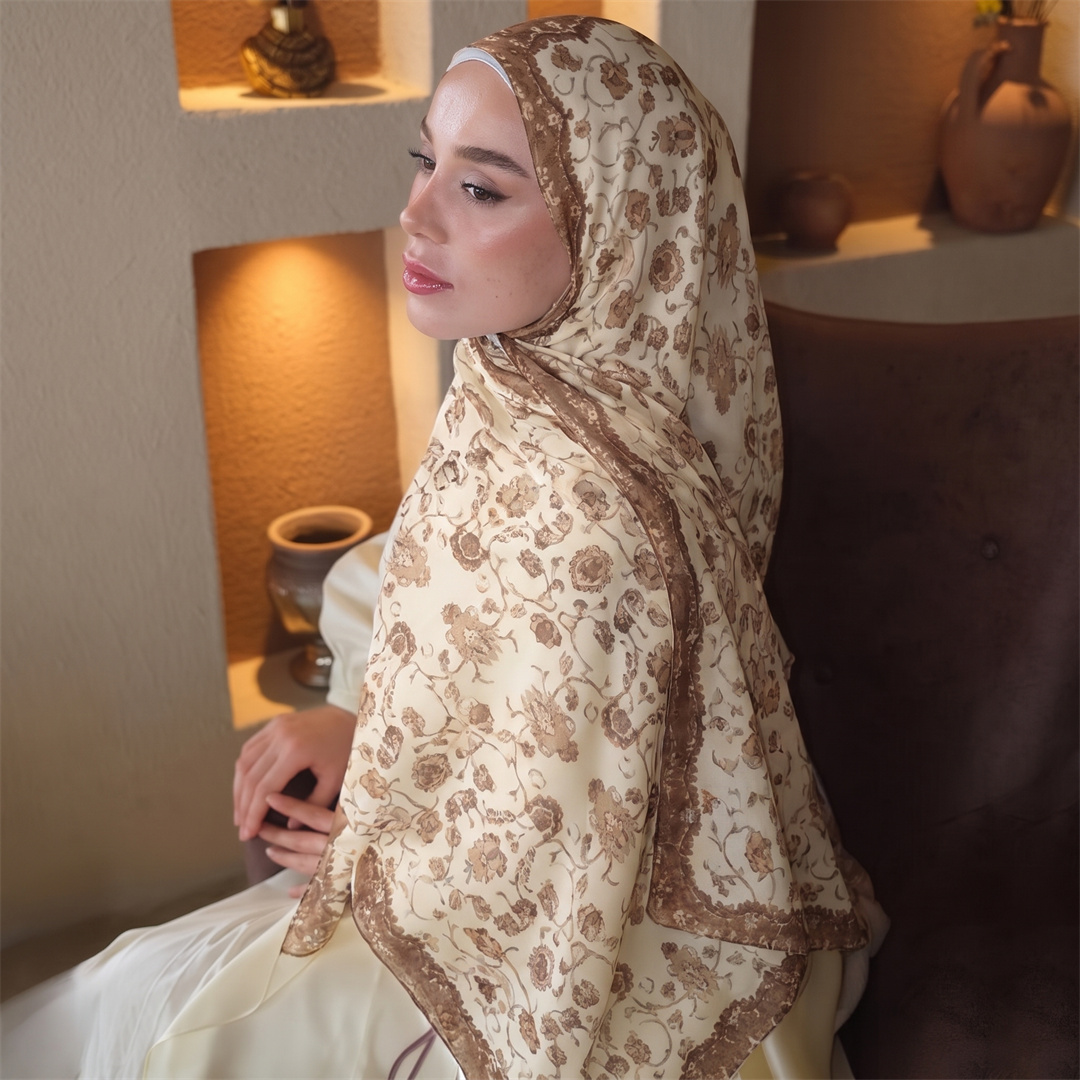 Hijab Vintage com Estampa Flor - Vintage Fashion Women avaliação e preço